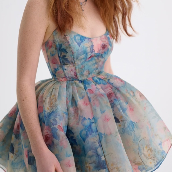 Selkie Dresses & Skirts - Selkie Chateau Paper Veuve- medium size